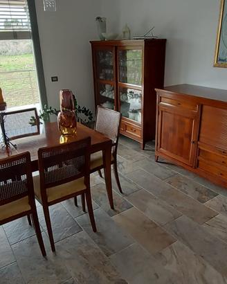 Sala da pranzo in ciliegio massello di ZONTA