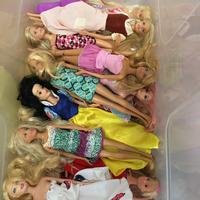 Lotto 8 Barbie usate