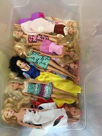 Lotto 8 Barbie usate