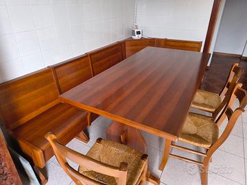 Tavolo noce e cassapanca