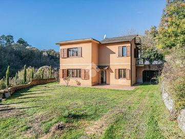 VILLA SINGOLA A SUTRI