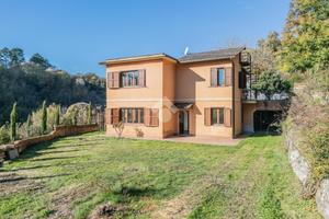 VILLA SINGOLA A SUTRI