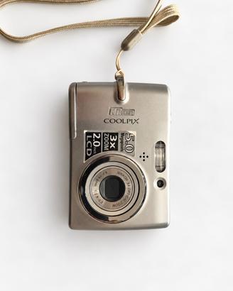 Fotocamera digitale compatta Nikon Coolpix L10