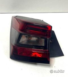 Fanale stop posteriore sx nissan juke F16 2023