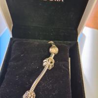 Braccialetto Pandora con charme