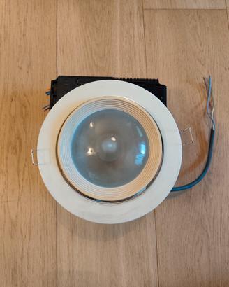 Faretto Traddel da incasso 35-70w