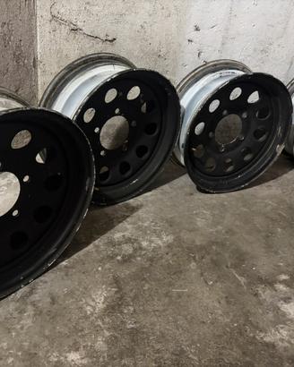 Cerchi Suzuki samurai