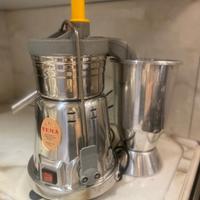 Centrifuga Vema, come nuova. CE 2083