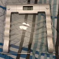 Bilancia pesa persone