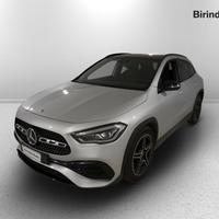 MERCEDES-BENZ GLA (H247) - GLA 200 d Auto