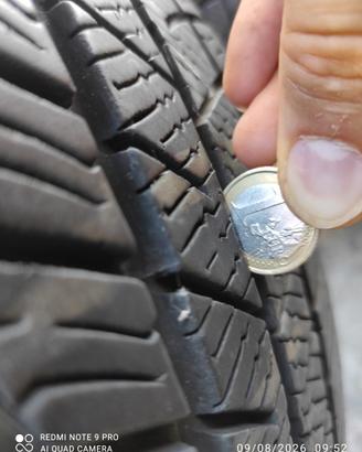 Gomme Barum Polaris 5 e cerchi Aui A4