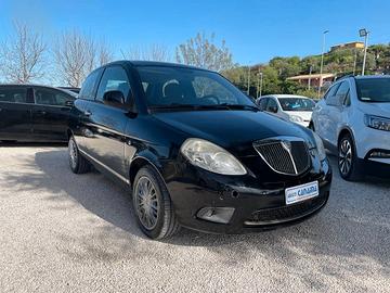 Lancia Ypsilon 1.2 b - 2010