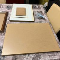 Cornici a giorno varie misure + una in legno