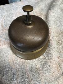 Vecchio campanello da reception