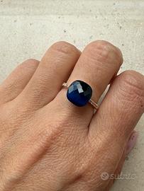 Anello in argento rosato con quarzo e zirconi