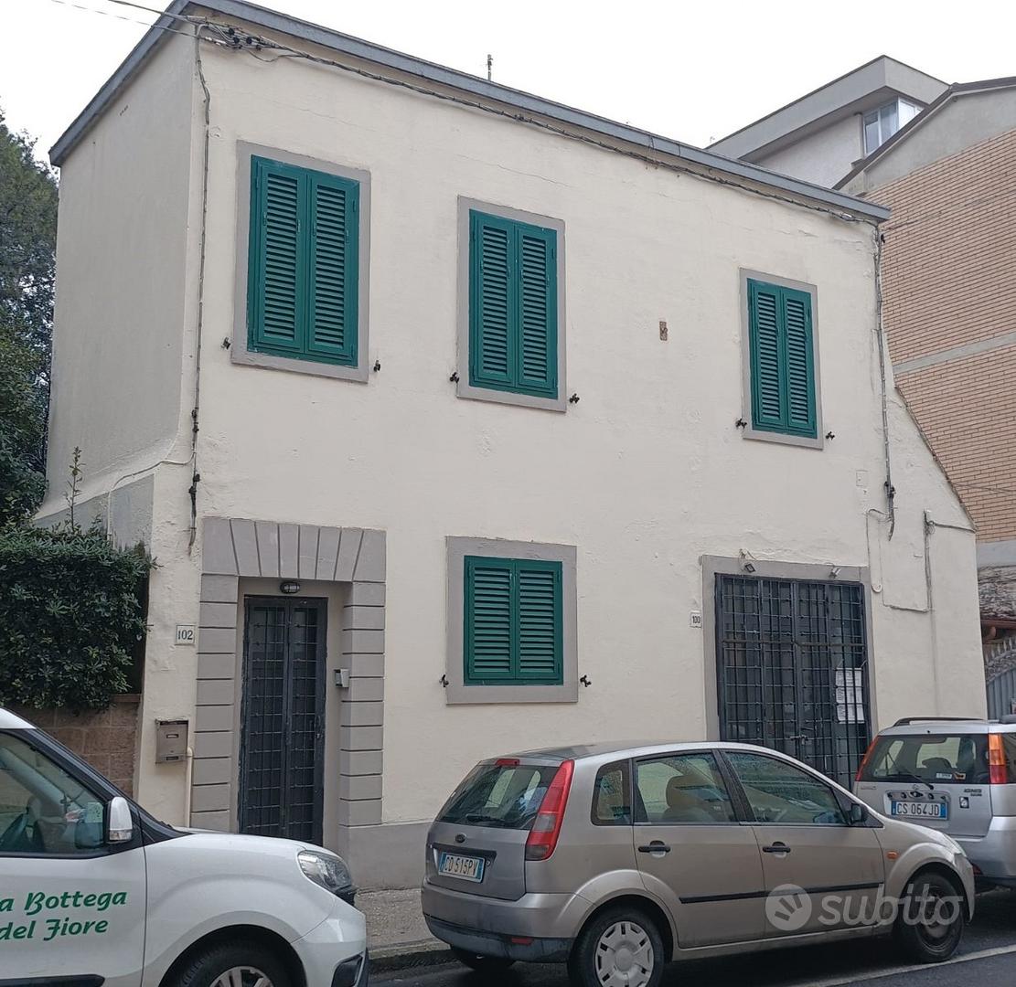 Palazzina indipendente libera su 4 lati