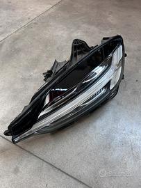 Faro anteriore sinistro volvo v60