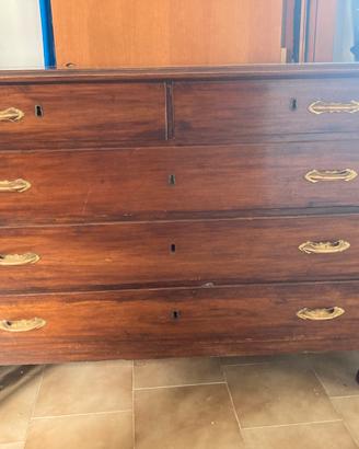 Cassettiera in legno