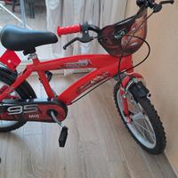 bicicletta con rotelle per bambino misura 16 cars