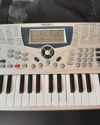 Tastiera elettronica Medeli MC 37 A