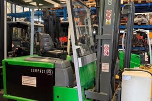 Carrello elevatore elettrico cesab usato