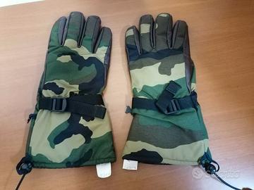 Guanti mimetici per climi rigidi