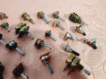 Potenziometri usati per amplificatori ecc