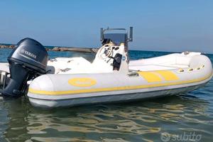 Gommone Shark 580