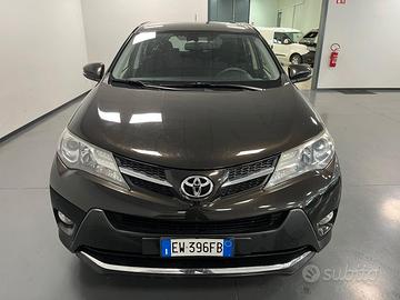 Toyota RAV 4 2.0 d-4d Lounge 4wd-EURO5B-MANUALE-