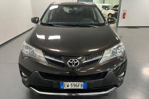 Toyota RAV 4 2.0 d-4d Lounge 4wd-EURO5B-MANUALE-