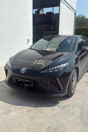 MG 4 LUXURY IN GARANZIA 64 KWh