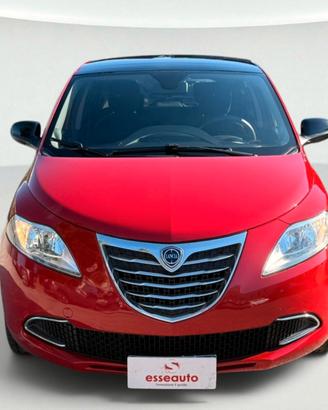 Lancia Ypsilon 1.2 69 CV 5 porte Gold