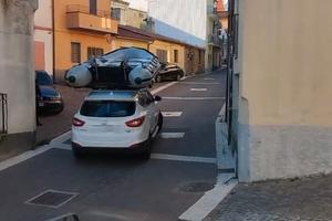 Porta gommone / Carica scarica tetto auto