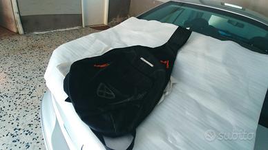 zaino monospalla moto