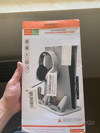 Stand verticale per PS5 con led e base di ricarica