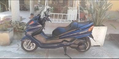 Yamaha Majesty 250