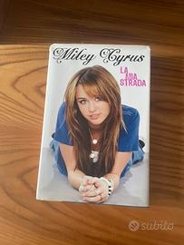 Libro Miley Cyrus la mia strada
