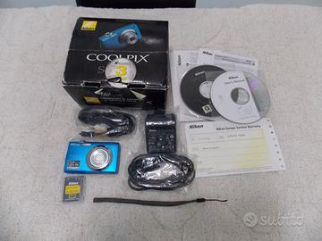 Nikon S3000 Azzurra Digicam Y2K Completa