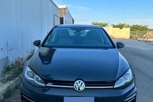 volkswagen Golf 7.5 R-Line
