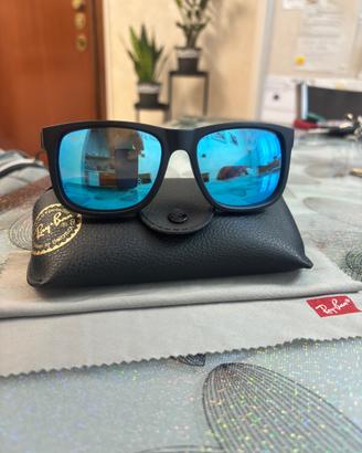 Occhiali da sole
