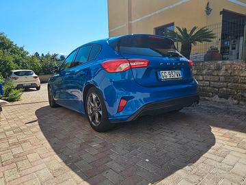 Ford focus ST-line  1.5 diesel 120cv del 2021