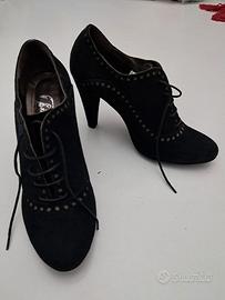 Scarpe con tacco tipo francesina