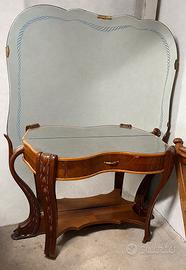 Toeletta vintage con specchiera