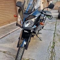 Suzuki V-Strom 650 DL iscritta FMI gomme nuove