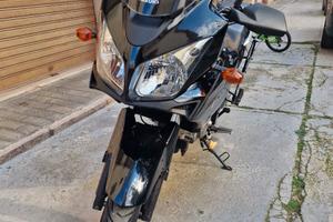Suzuki V-Strom 650 DL iscritta FMI gomme nuove