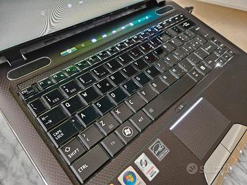 Notebook Toshiba Satellite u500