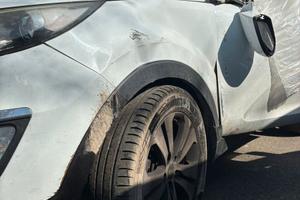 Kia Sportage 1.7 CRDi Active 2WD INCIDENTATA