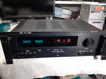 SAE 8000 FM tuner