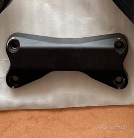 Attacco manubrio multistrafa 1200