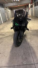 Kawasaki zx6r